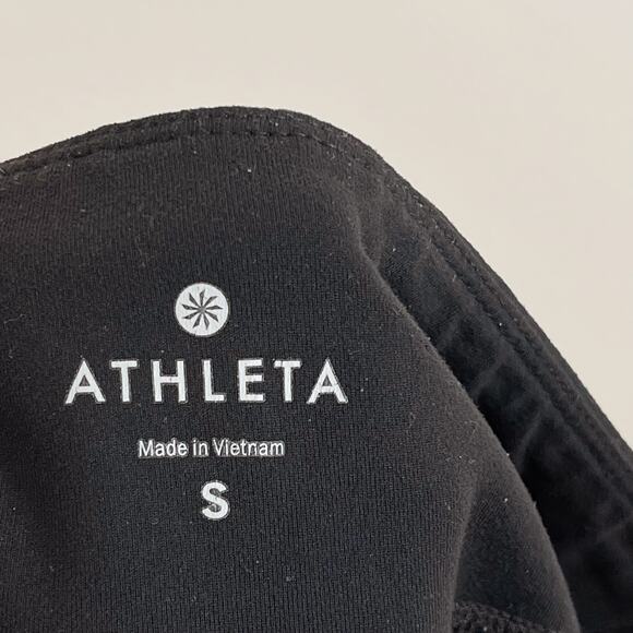 Athleta Black Power X's and O's Lace Calf Leggings Small S Workout Capri Womens - Picture 7 of 11